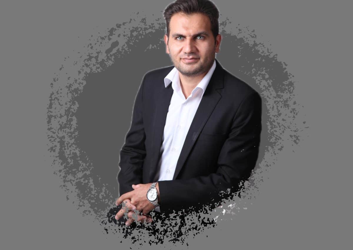 حجت عباسی